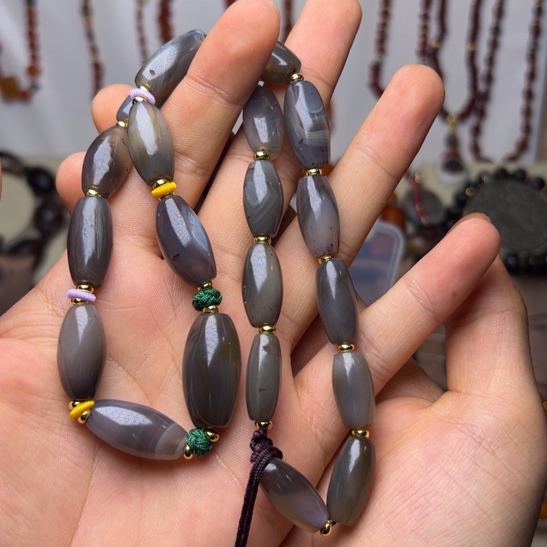 玛瑙/玉髓颈饰合金