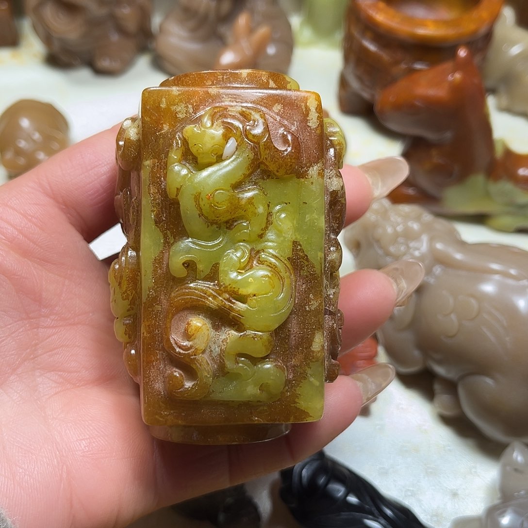 白玉菩提吊坠白玉菩提吊坠