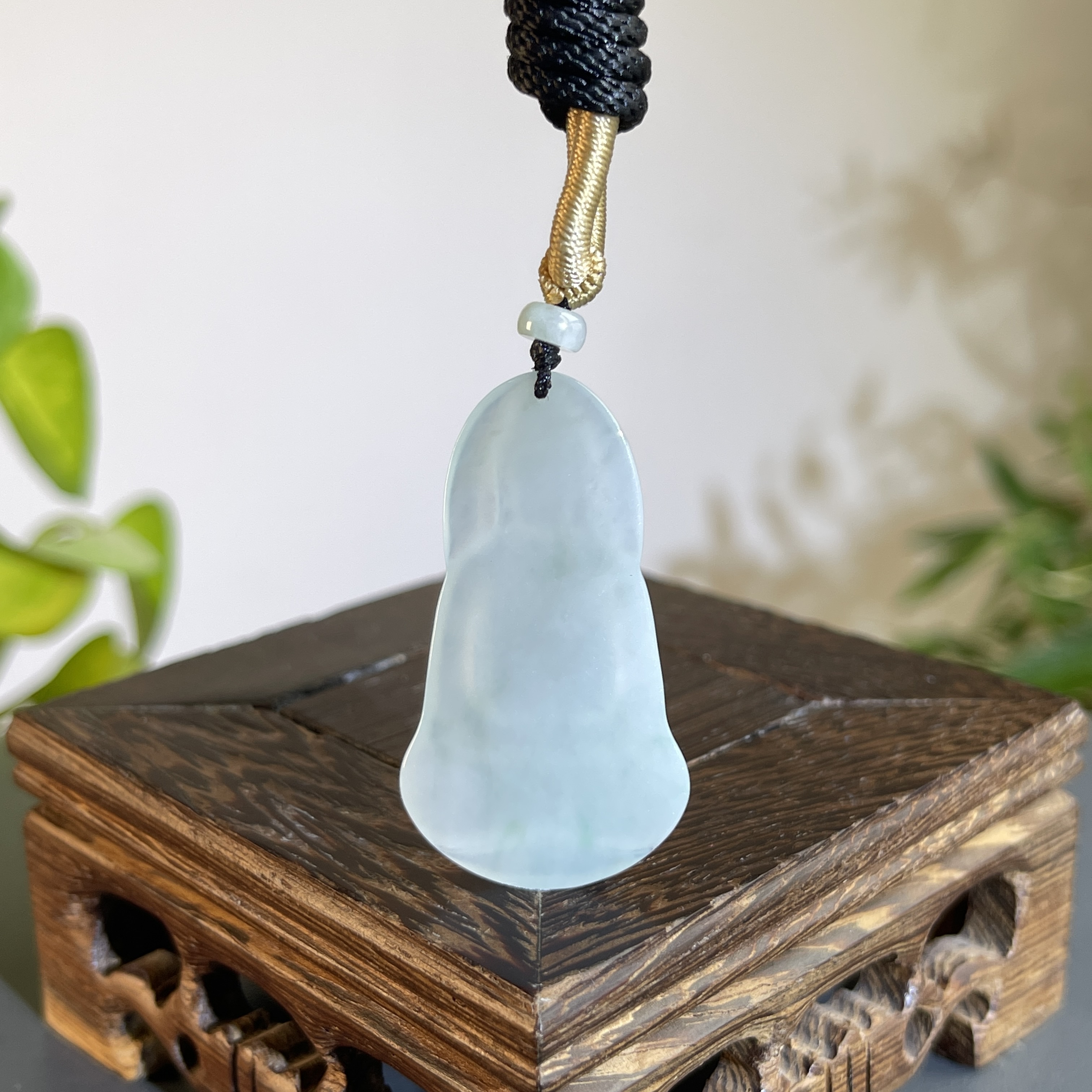 JTB31-202 天然缅甸翡翠A货 素衣观音