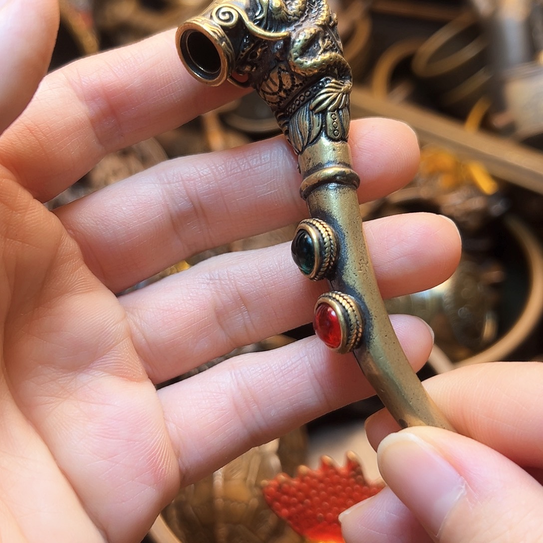 精美铜器工艺品等