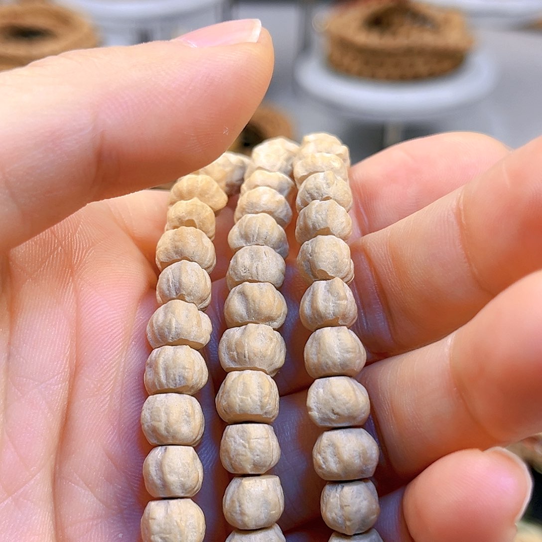 柏香籽/百香籽吊坠W****.