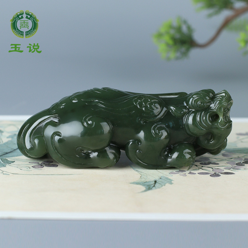 和田玉貔貅油青仿古瑞兽皮体大把件