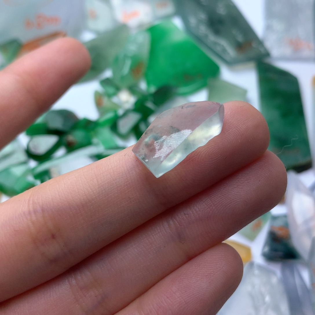 定制翡翠未镶嵌缅甸翡翠原石