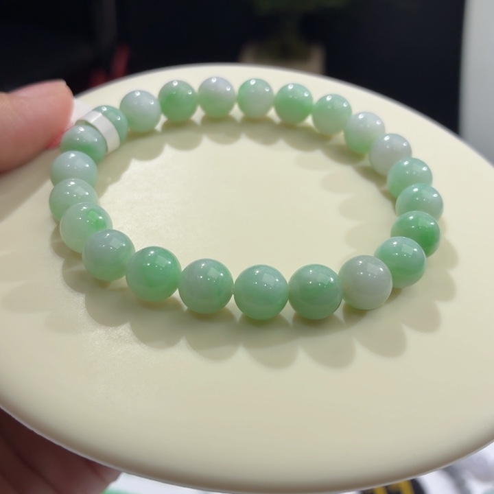 未镶嵌手链翡翠绿飘卡8.4