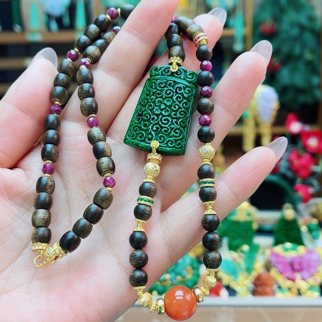 颈饰合金翡翠48小时鉴赏期