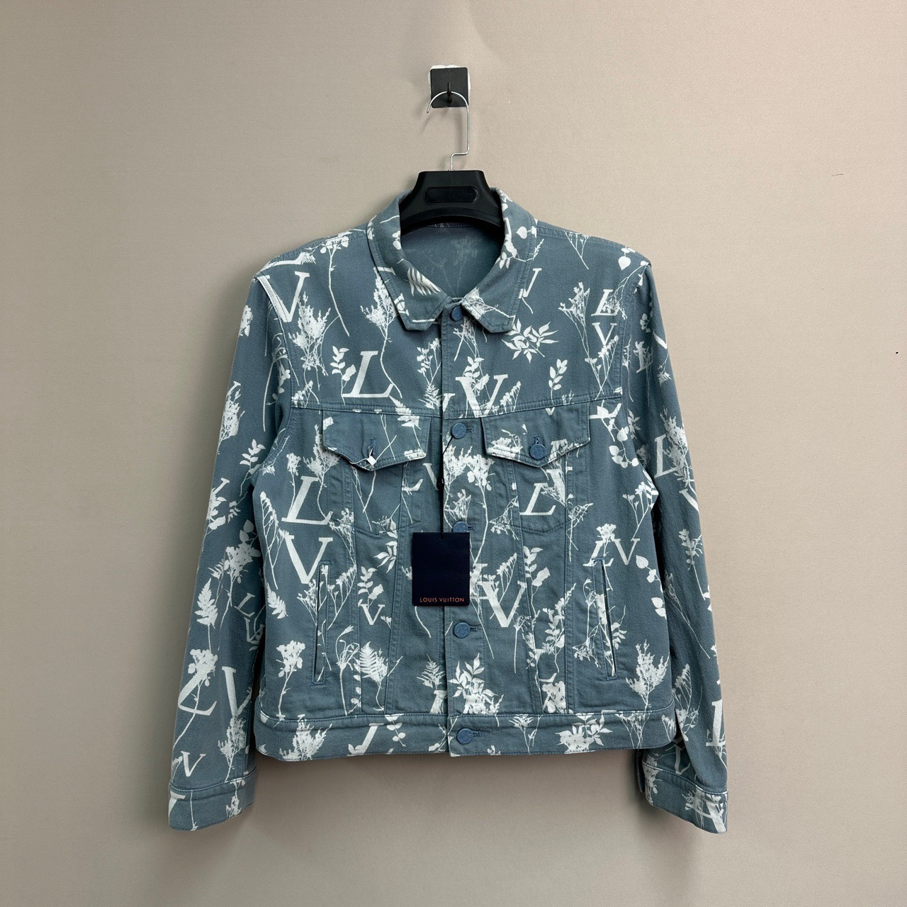 未使用 LouisVuitton/路易威登 满印牛仔夹克/52码/带吊/价15600