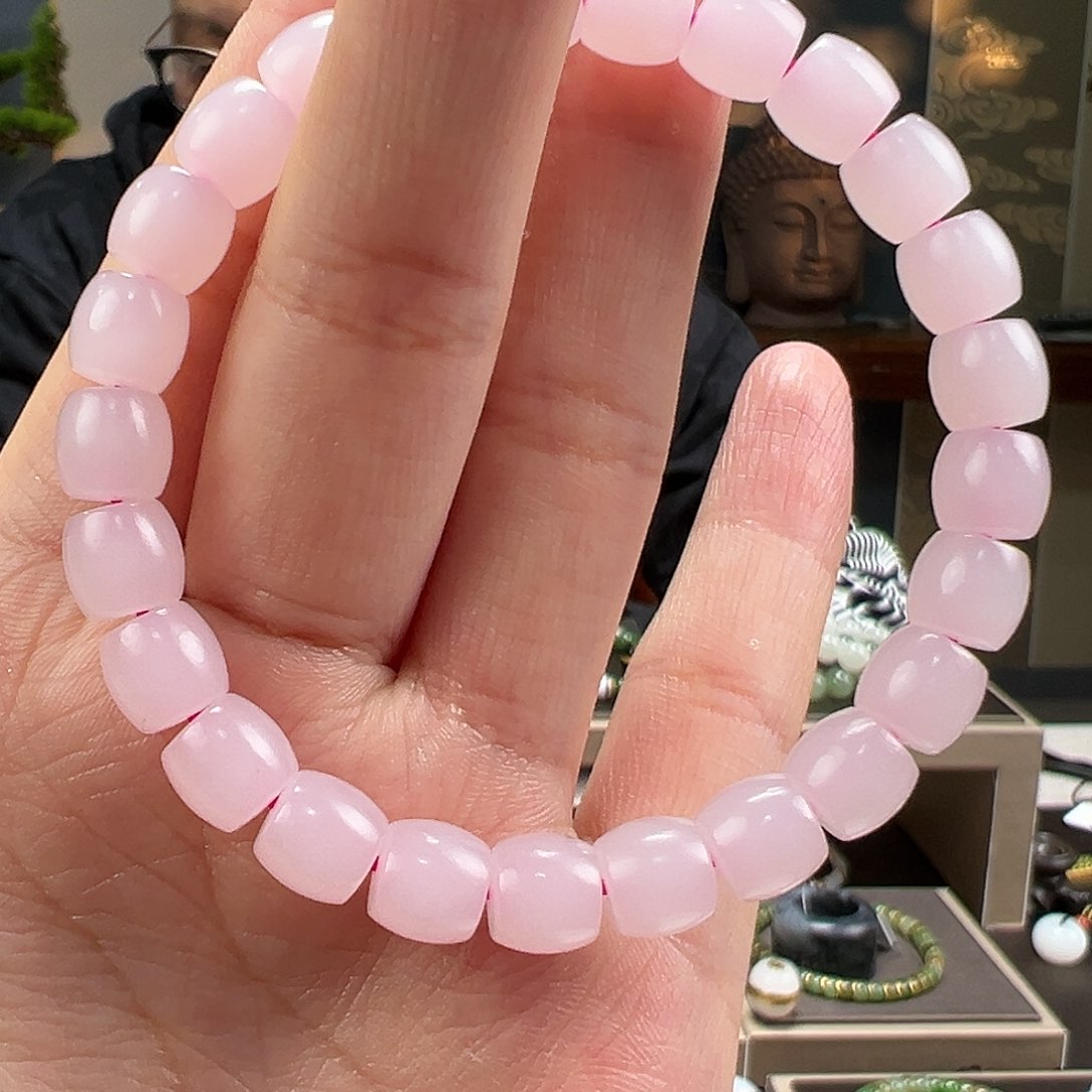 和田玉藕粉卡8m m直切未镶嵌