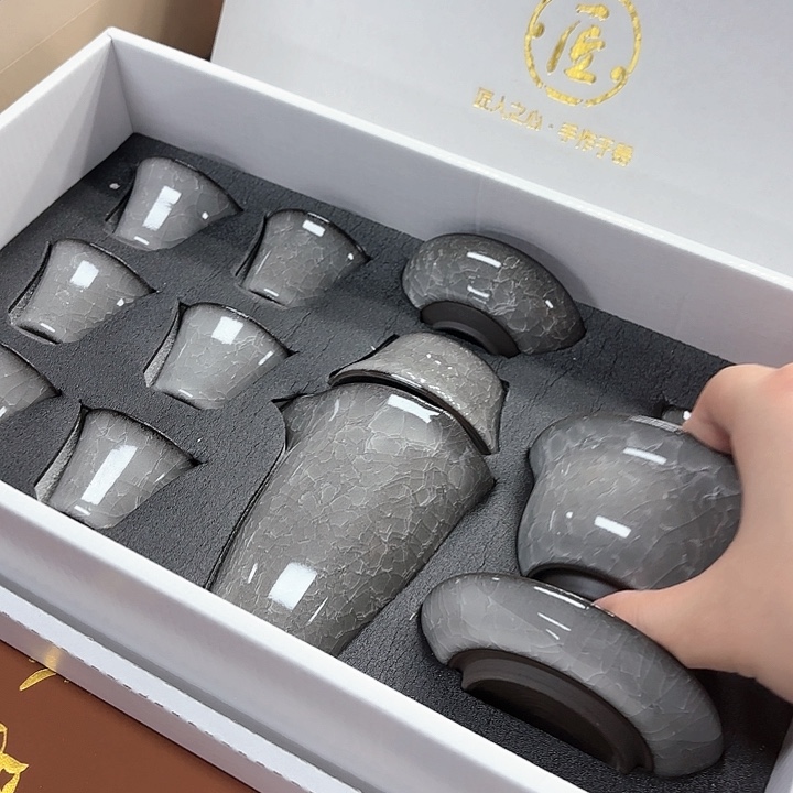 孤品茶具套装等，         