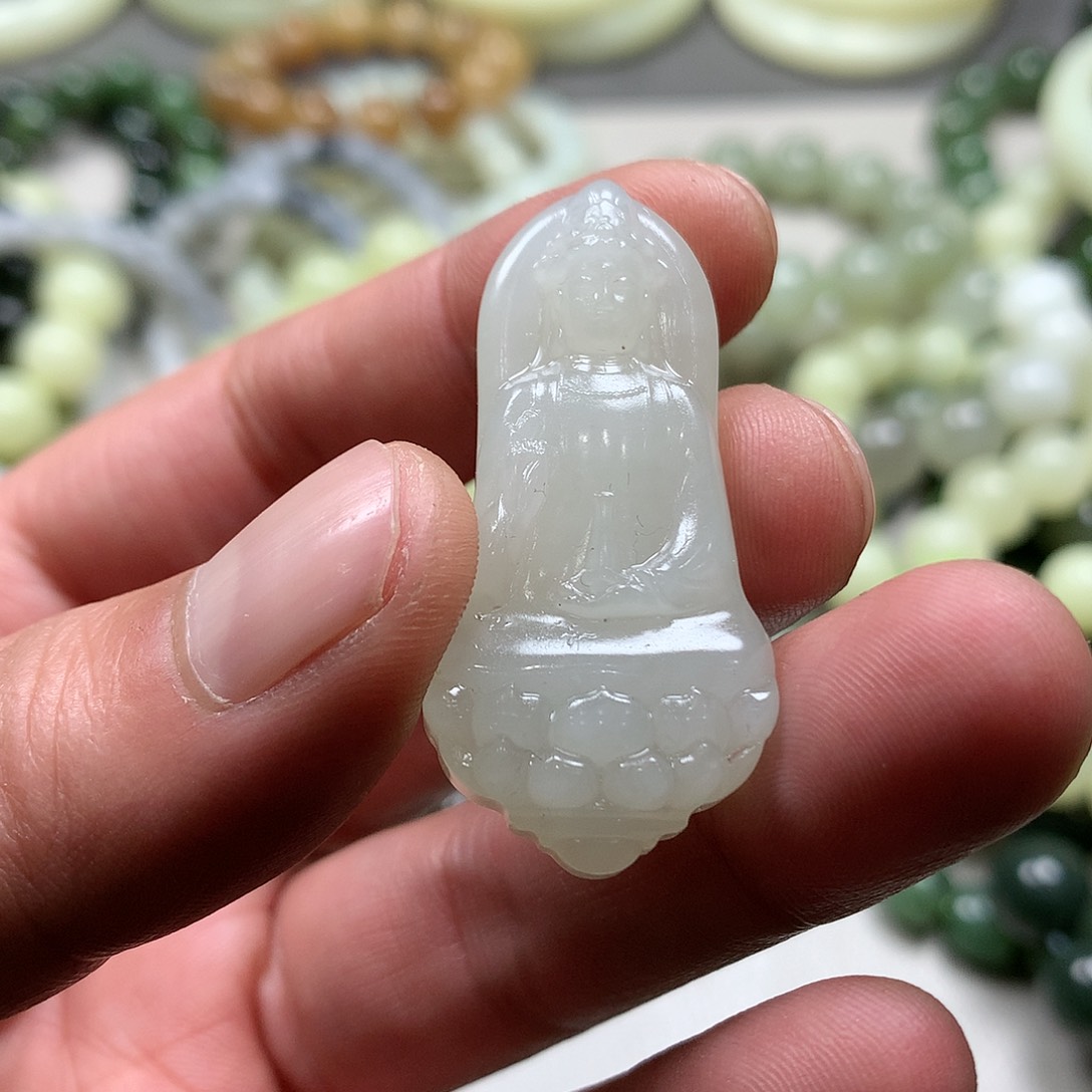 和田玉挂件未镶嵌