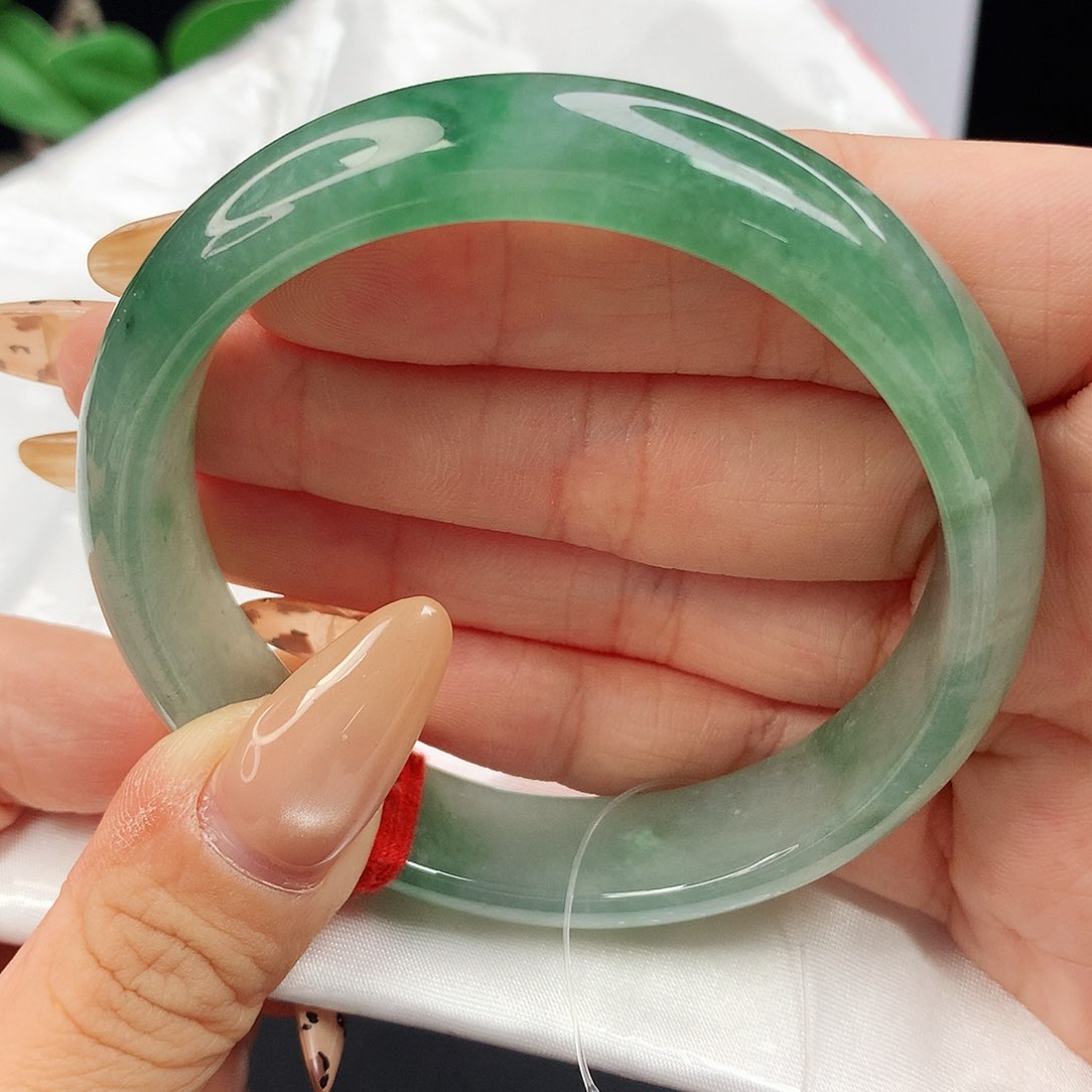 未镶嵌手镯翡翠10