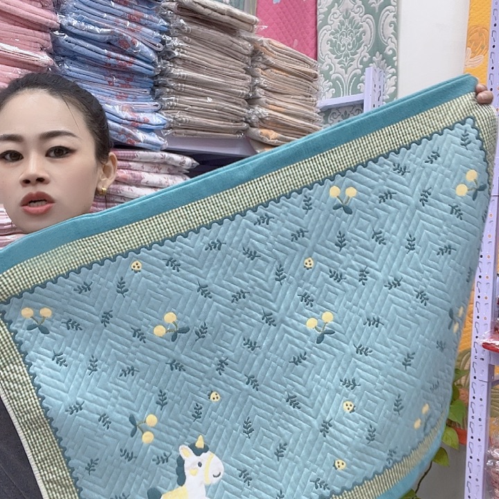 棉绿色小马纯棉面料