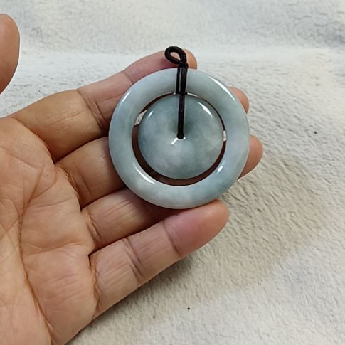 翡翠颈饰未镶嵌翡翠颈饰末镶嵌