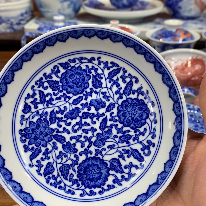 柴窑青花缠枝连壶承