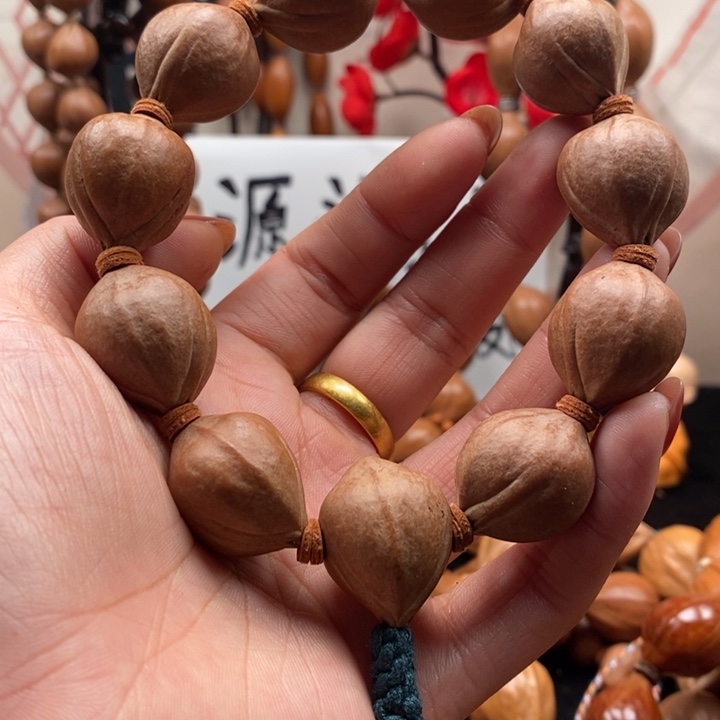 手串/手链橄榄核蜜桃19铁盒