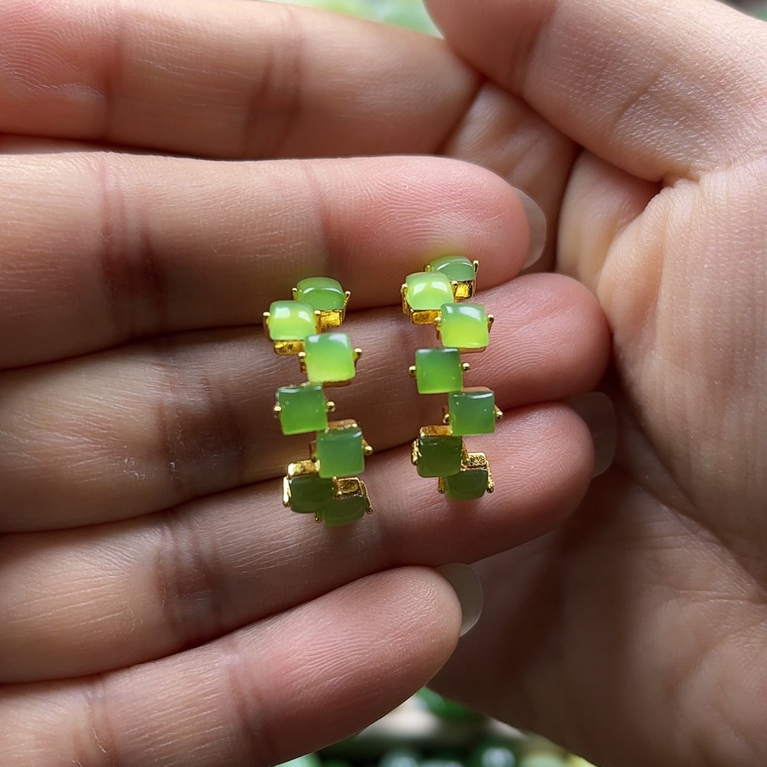 和田玉（碧玉）耳饰猫眼银S925镶嵌