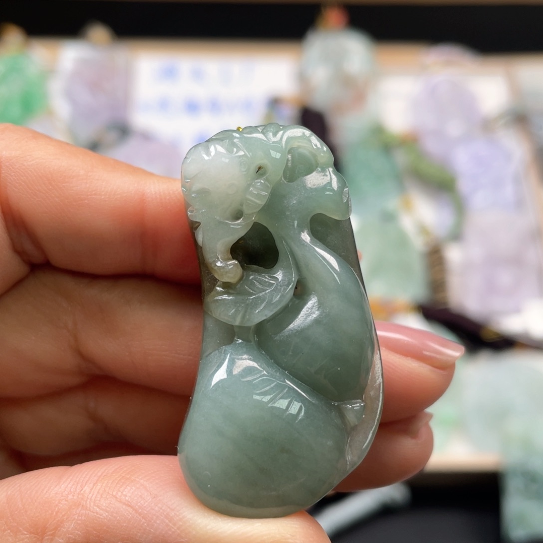 翡翠吊坠(不含链)未镶嵌