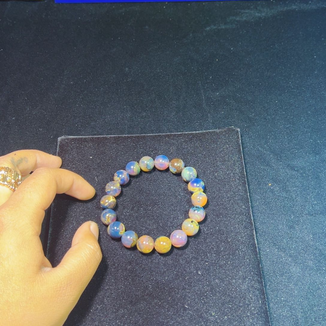 琥珀裸石未镶嵌琥珀