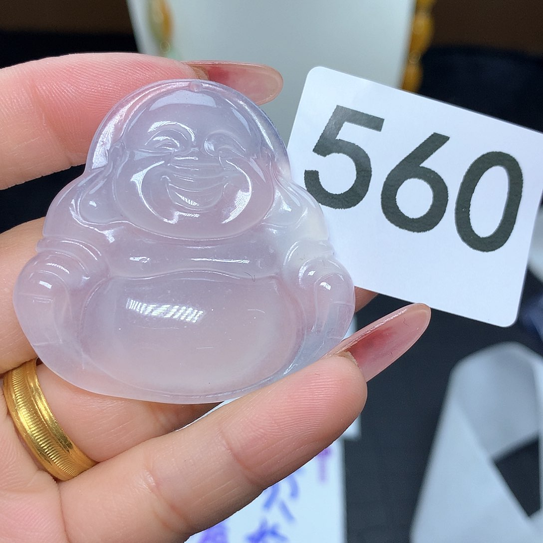 翡翠吊坠(赠链)未镶嵌