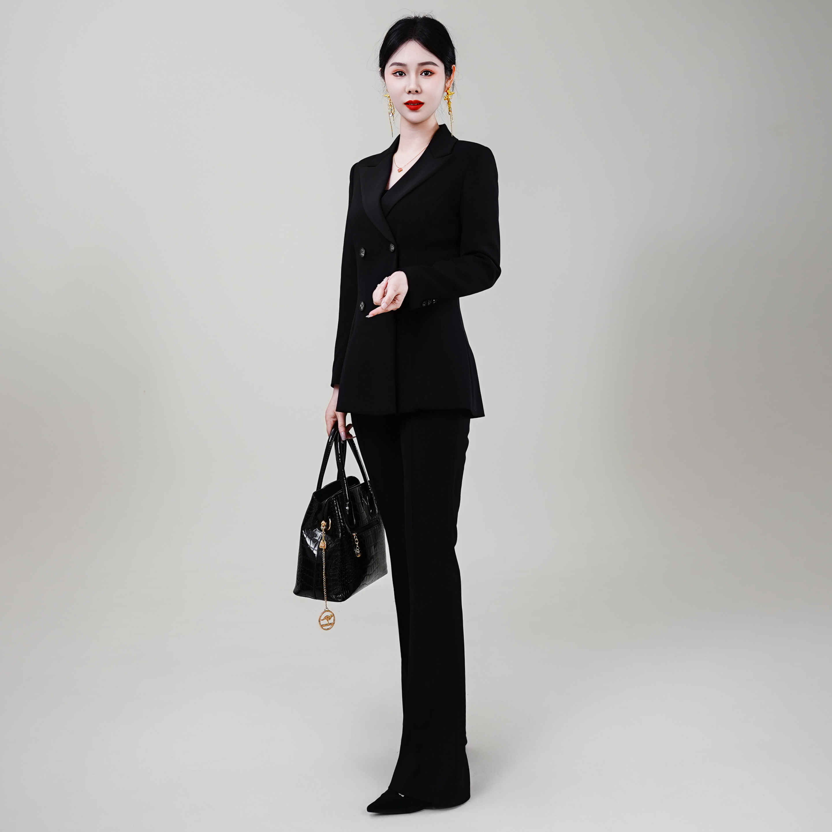 Falaibang/法莱邦361-80春秋款黑色微喇裤西装套装（驳领高光款）