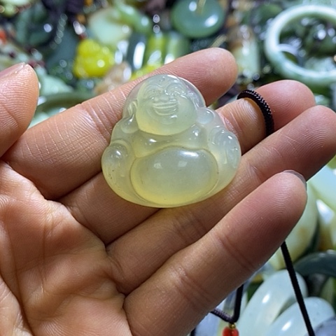 岫玉颈饰未镶嵌挂件