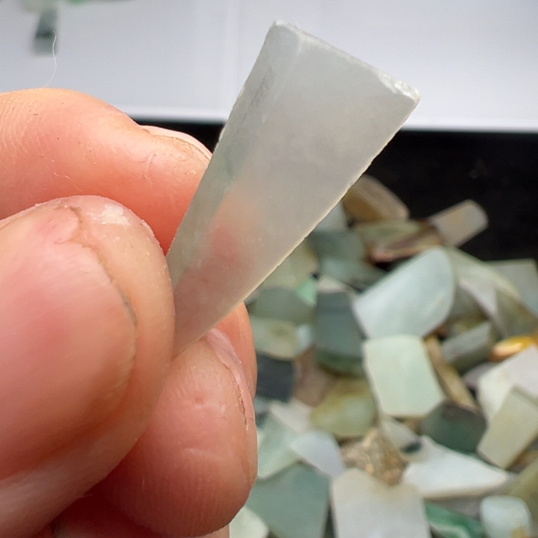 翡翠裸石缅甸翡翠A货