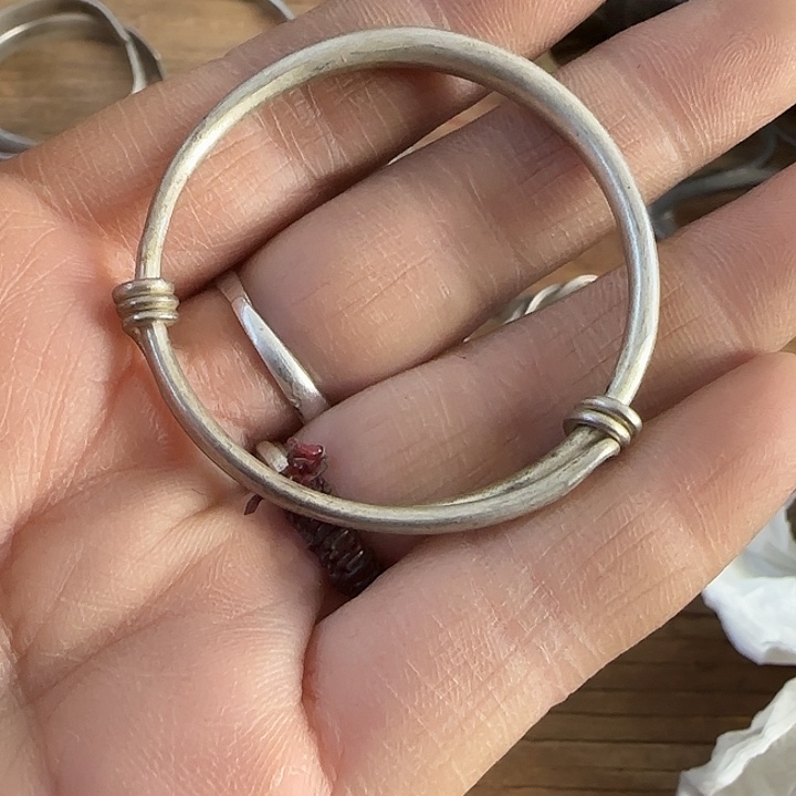 黄***紫合成树脂民俗老物件，包老包邮。