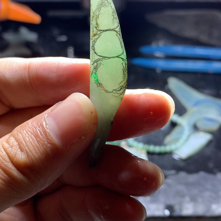 定制翡翠未镶嵌翡翠