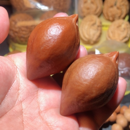 文玩核桃把件小鸟橄榄核