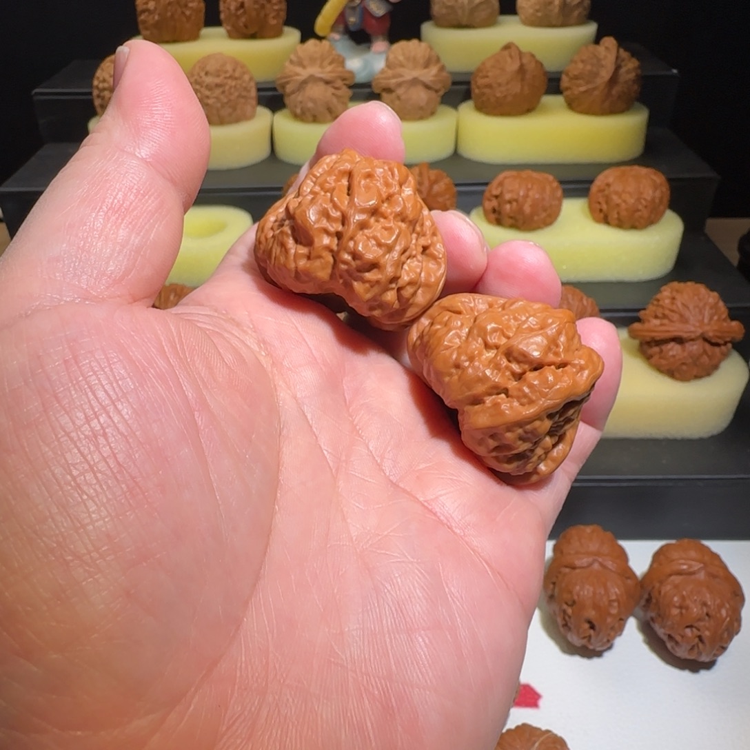 1***o吊坠文玩核桃三角蛙