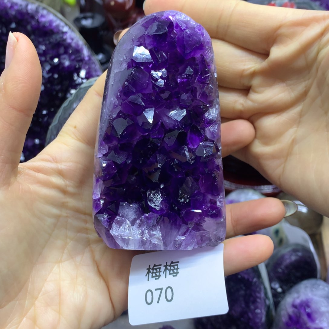 紫晶大型摆件（非配饰）未镶嵌