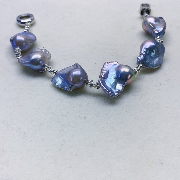 银S925镶嵌耳饰淡水珍珠