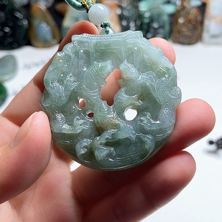 翡翠未镶嵌颈饰翡翠a货