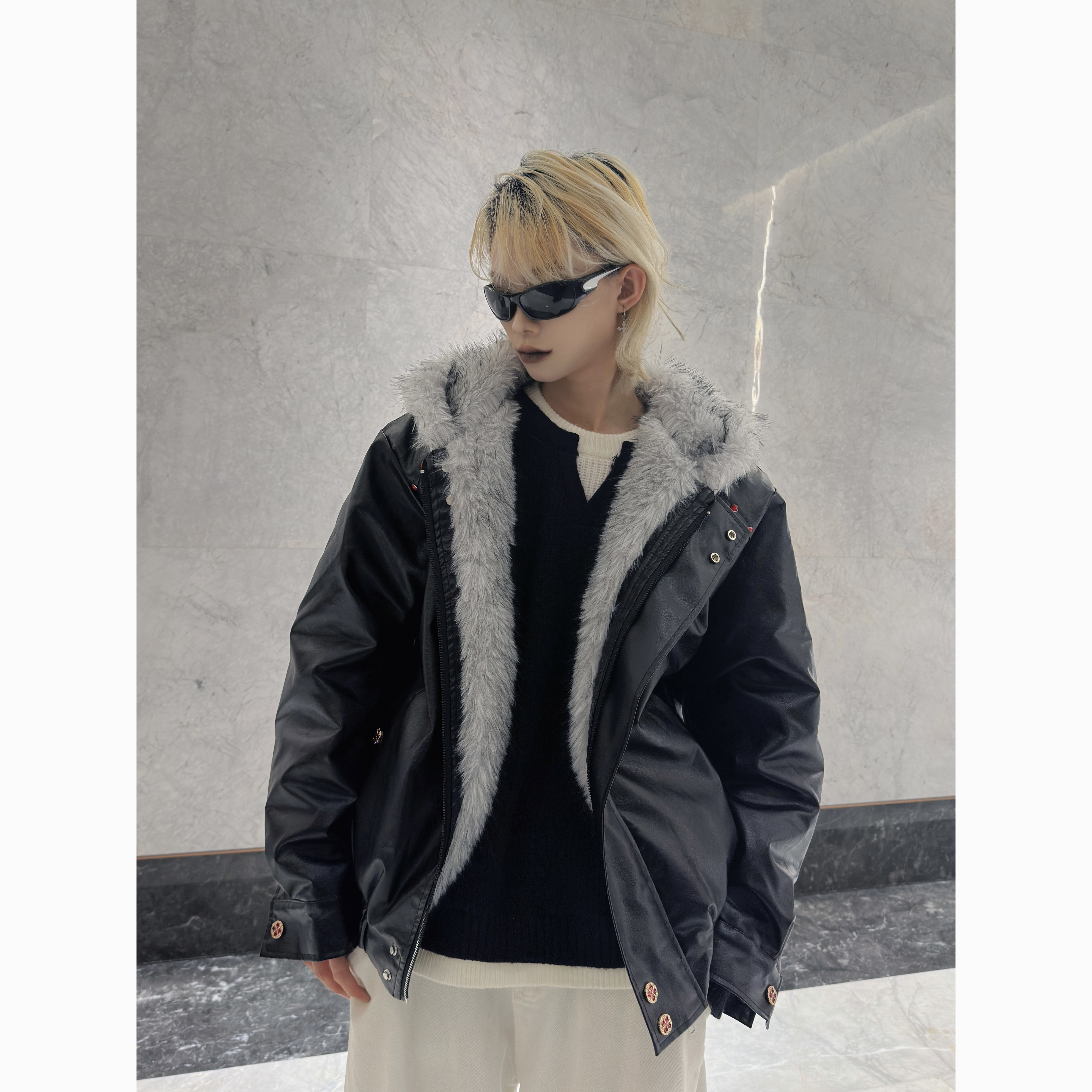 美式雪地银狐狼王座山雕加绒加厚连帽毛领夹克红宝石设计加厚外套