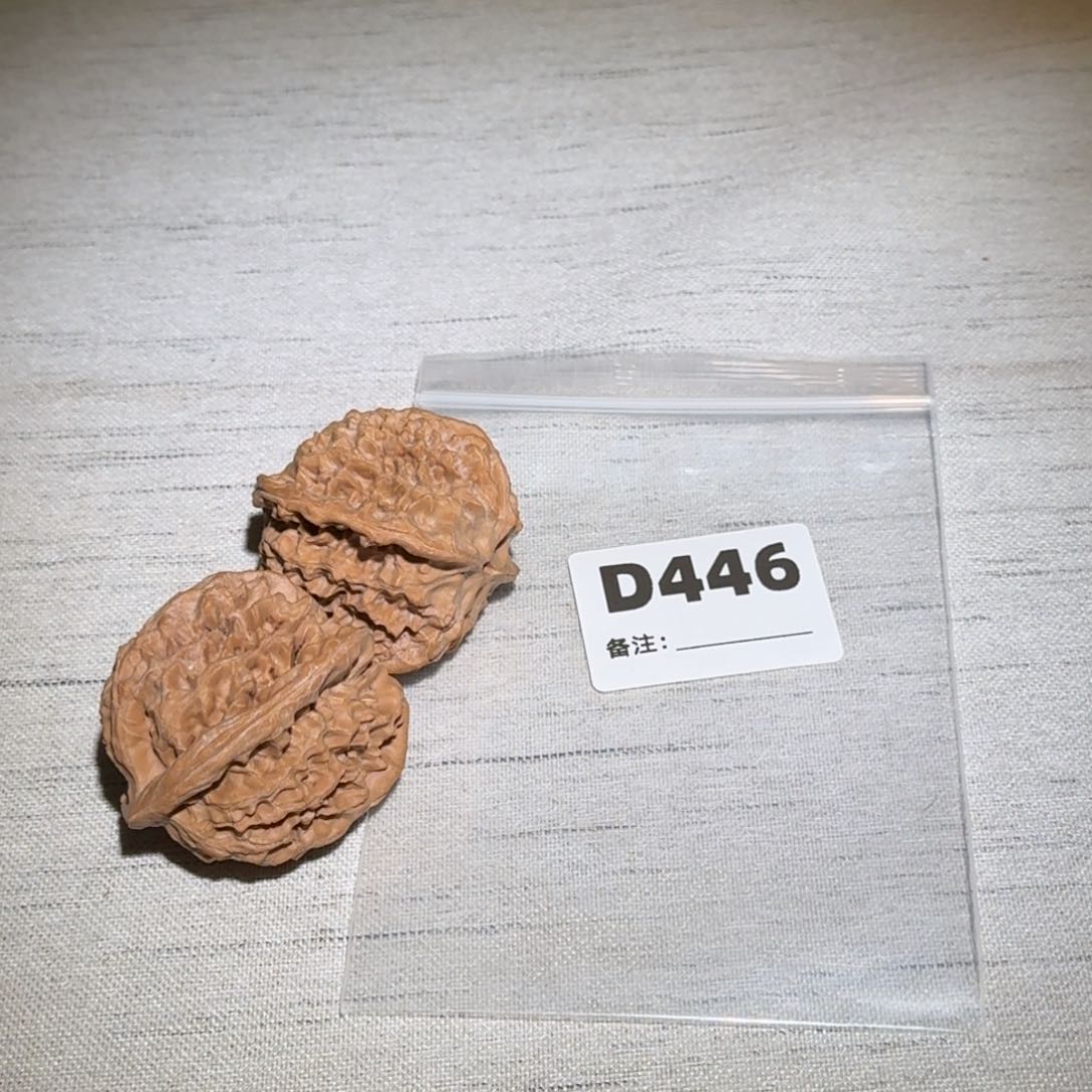 文玩核桃吊坠马老四446