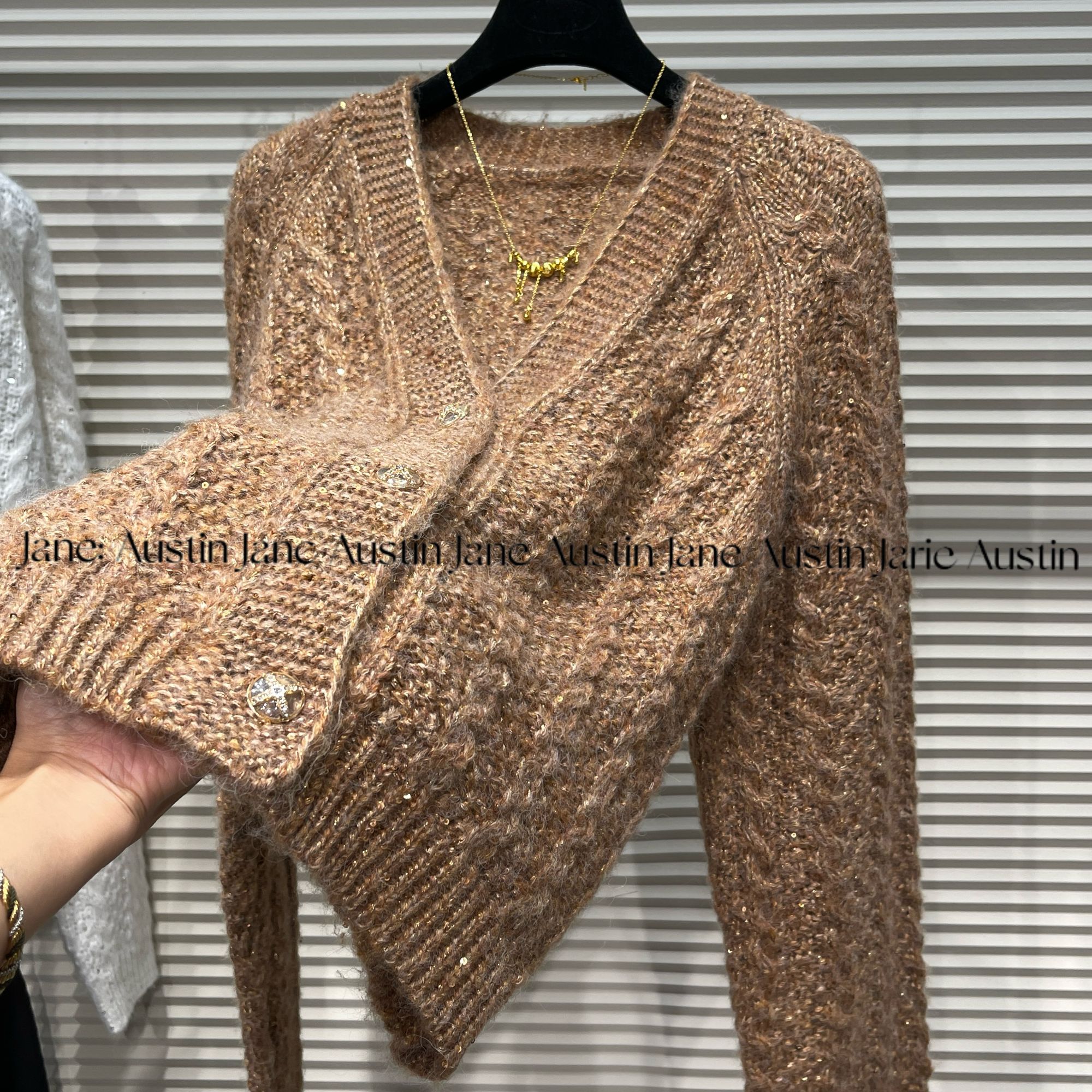 Jane Austin •（金沙柔绞）2025新款秋冬气质休闲百搭显瘦长袖开