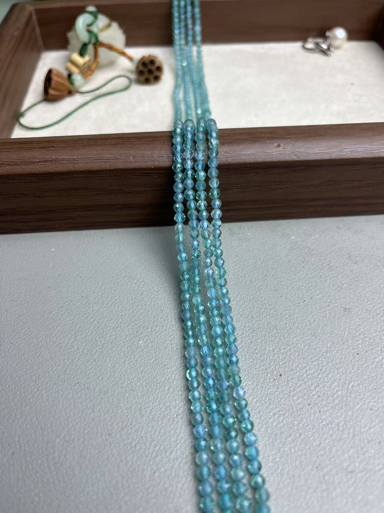 天然蓝磷灰刻面散珠长38cm左右半成品可DIY做手串做锁骨链当配珠