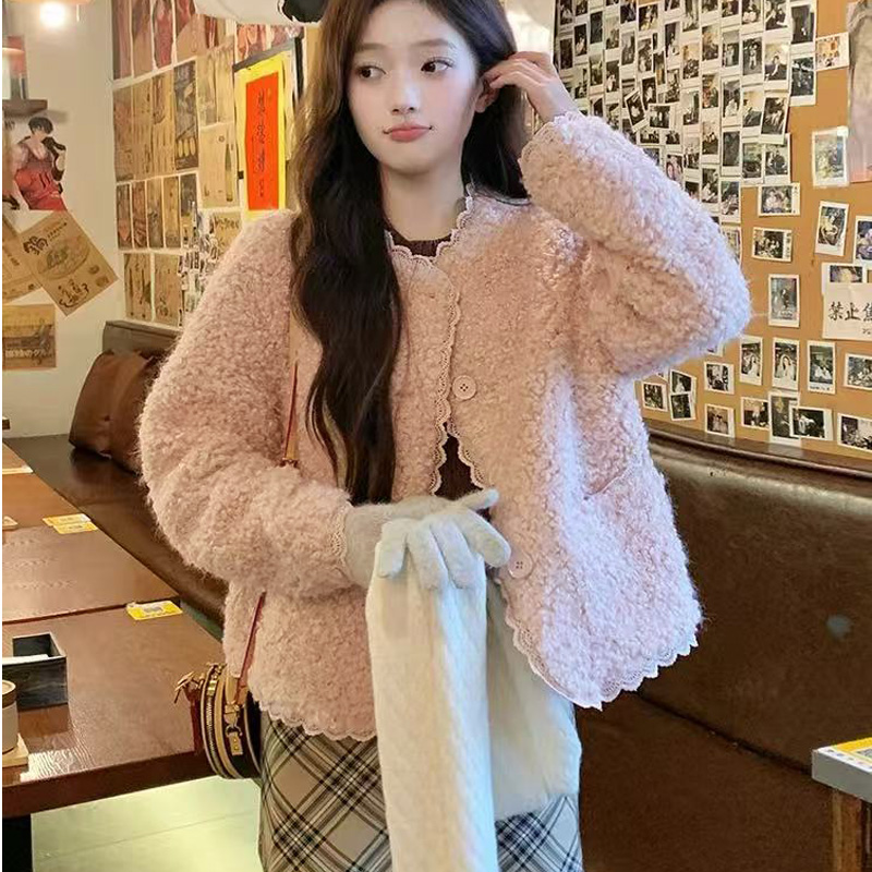 AB 蕾丝边颗粒绒外套女冬