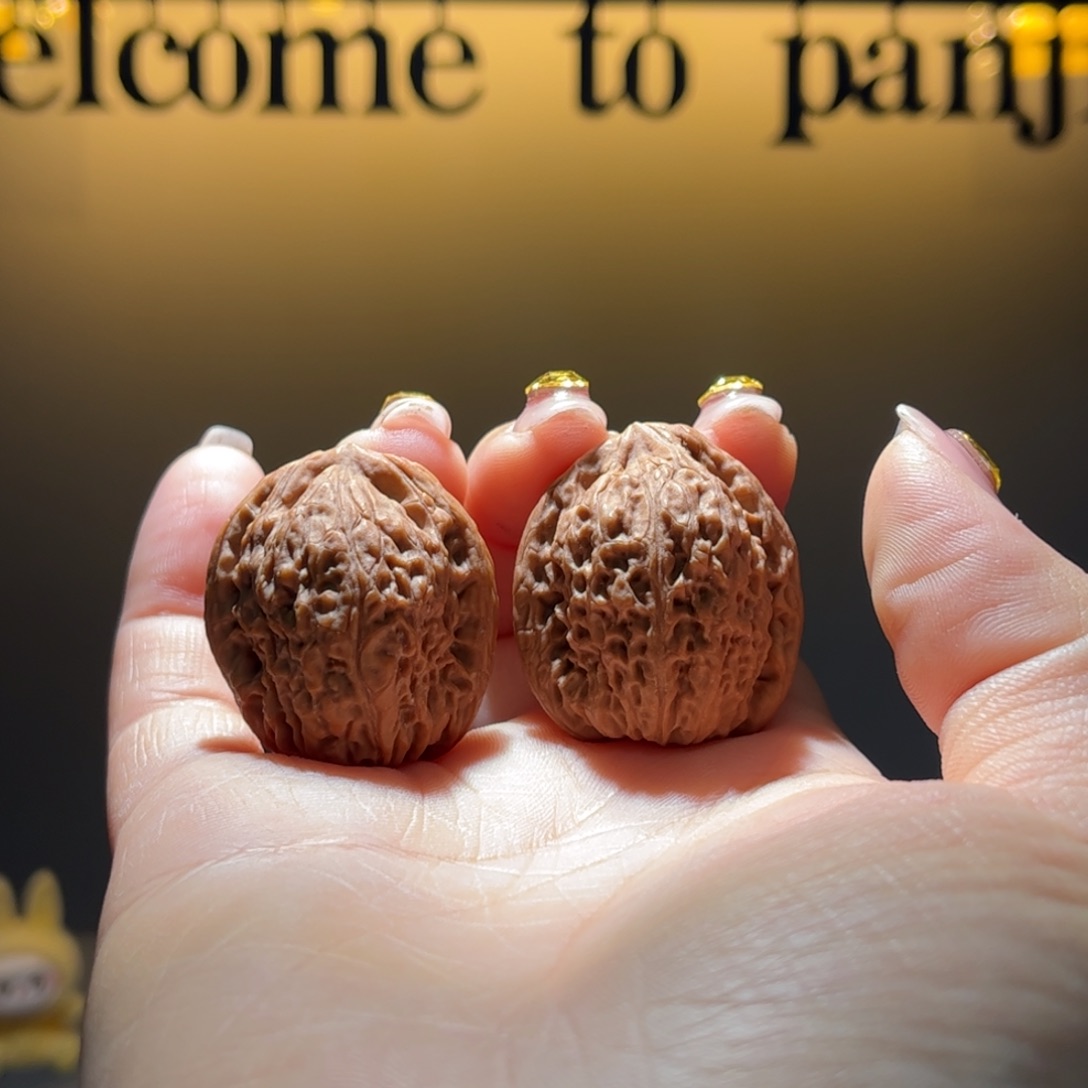 黑***.文玩核桃吊坠南将