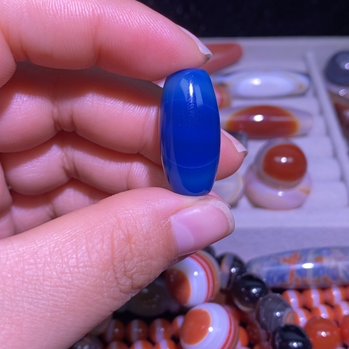 蓝***姬玛瑙/玉髓未镶嵌颈饰