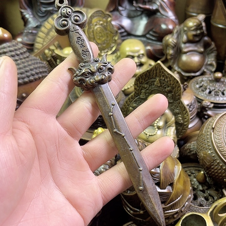 铜器856988999685589999