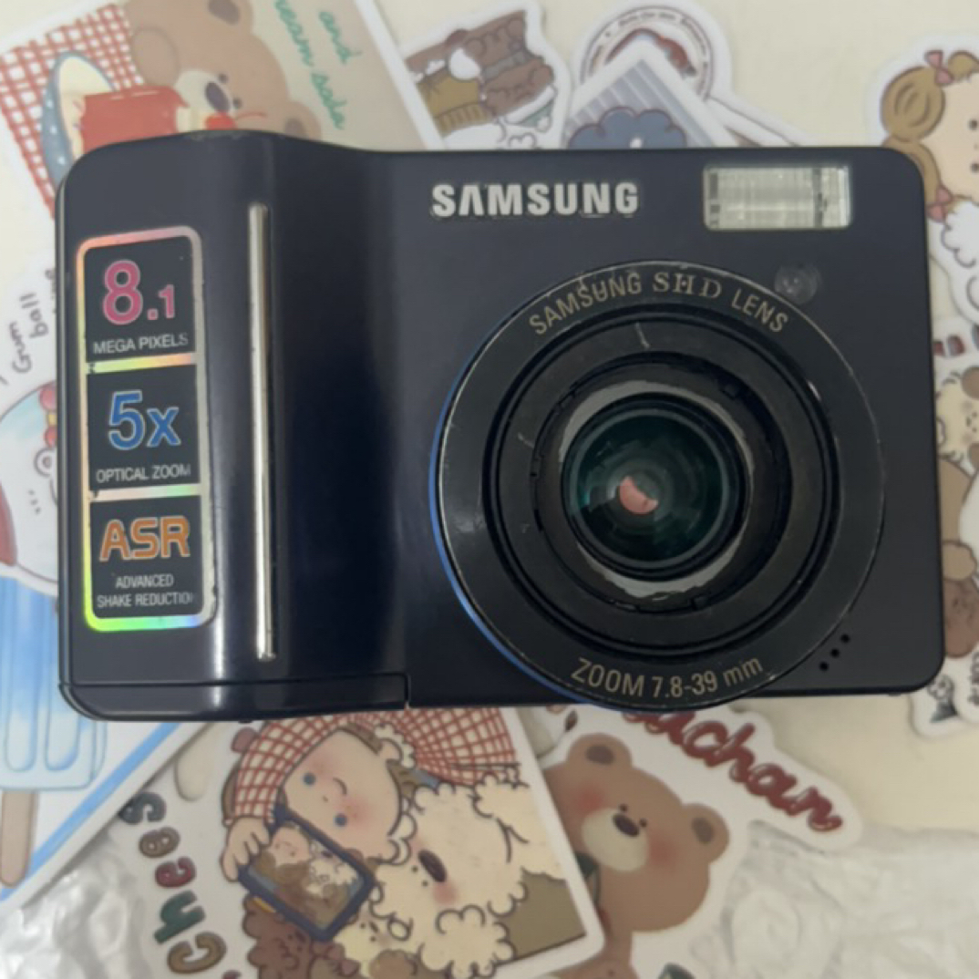 9新 Samsung/三星 S850。810万像素，屏霉没有镜头盖 自备五号电池