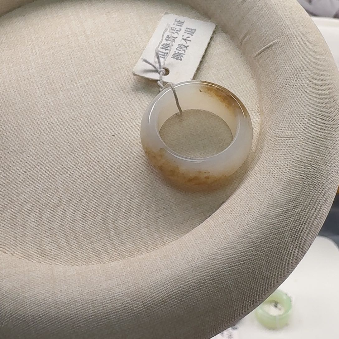 和田玉戒指未镶嵌