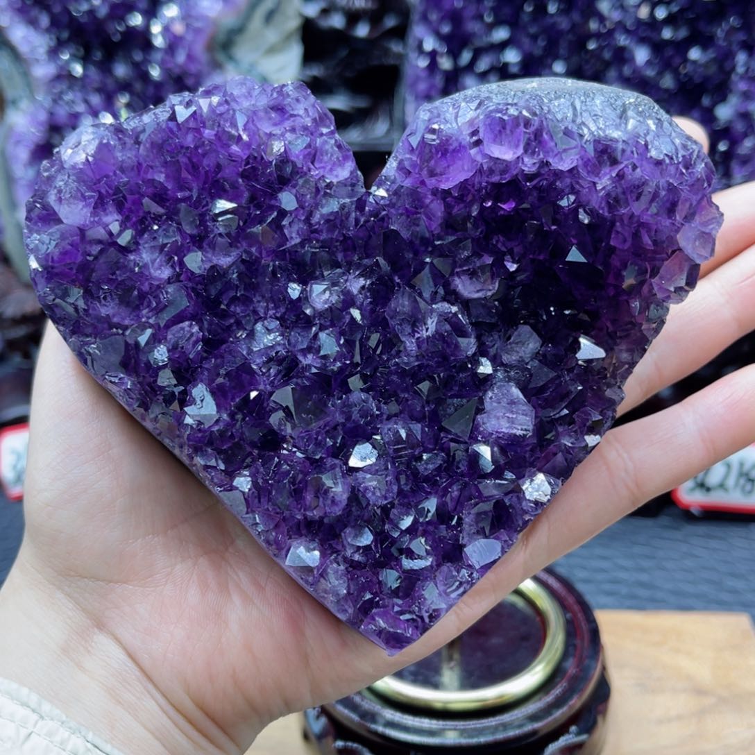 紫晶大型摆件（非配饰）未镶嵌