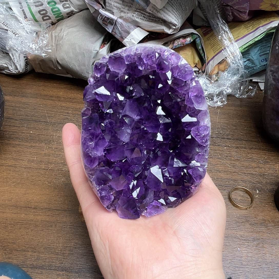 紫晶大型摆件（非配饰）未镶嵌