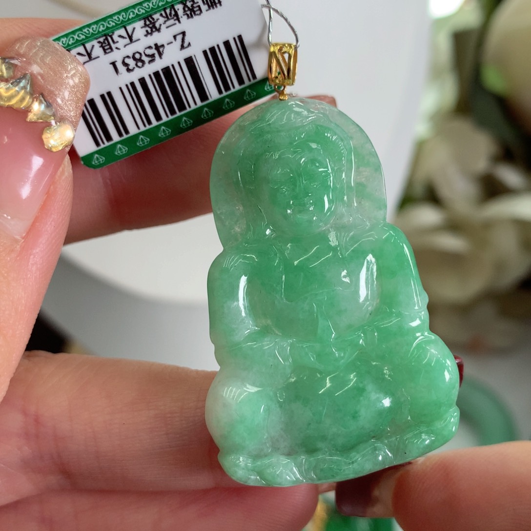 翡翠吊坠(不含链)18K金镶嵌
