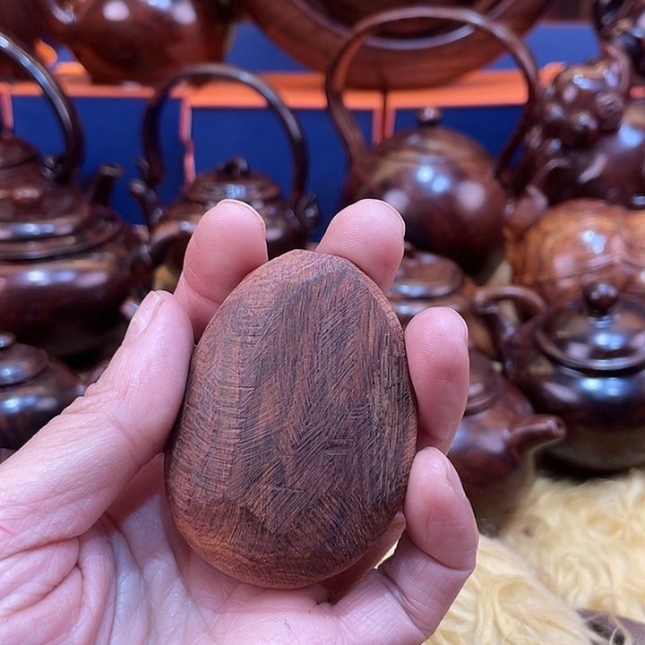 黄花梨/降香黄檀把件