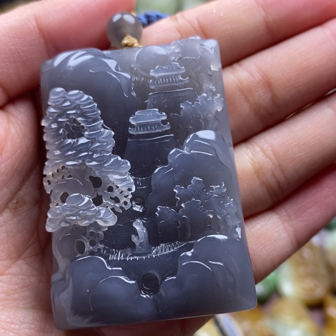 吊坠(不含链)未镶嵌和田玉（糖玉）