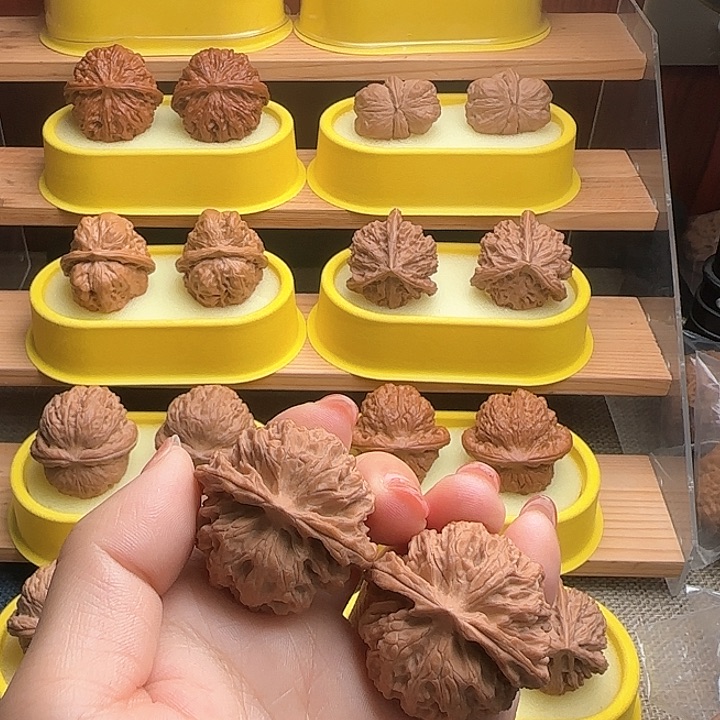 吊坠文玩核桃苹果园