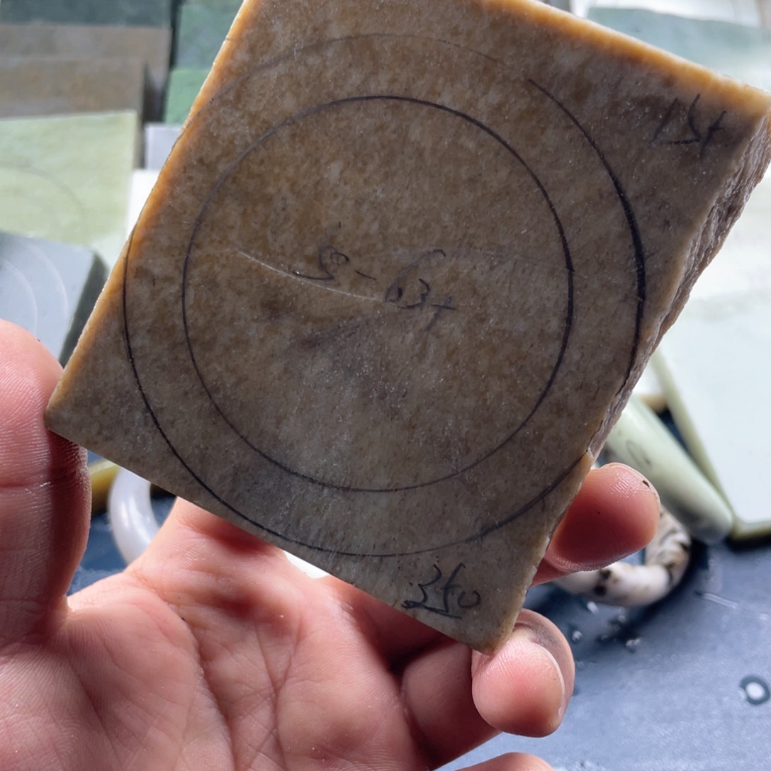 和田玉定制手镯未镶嵌