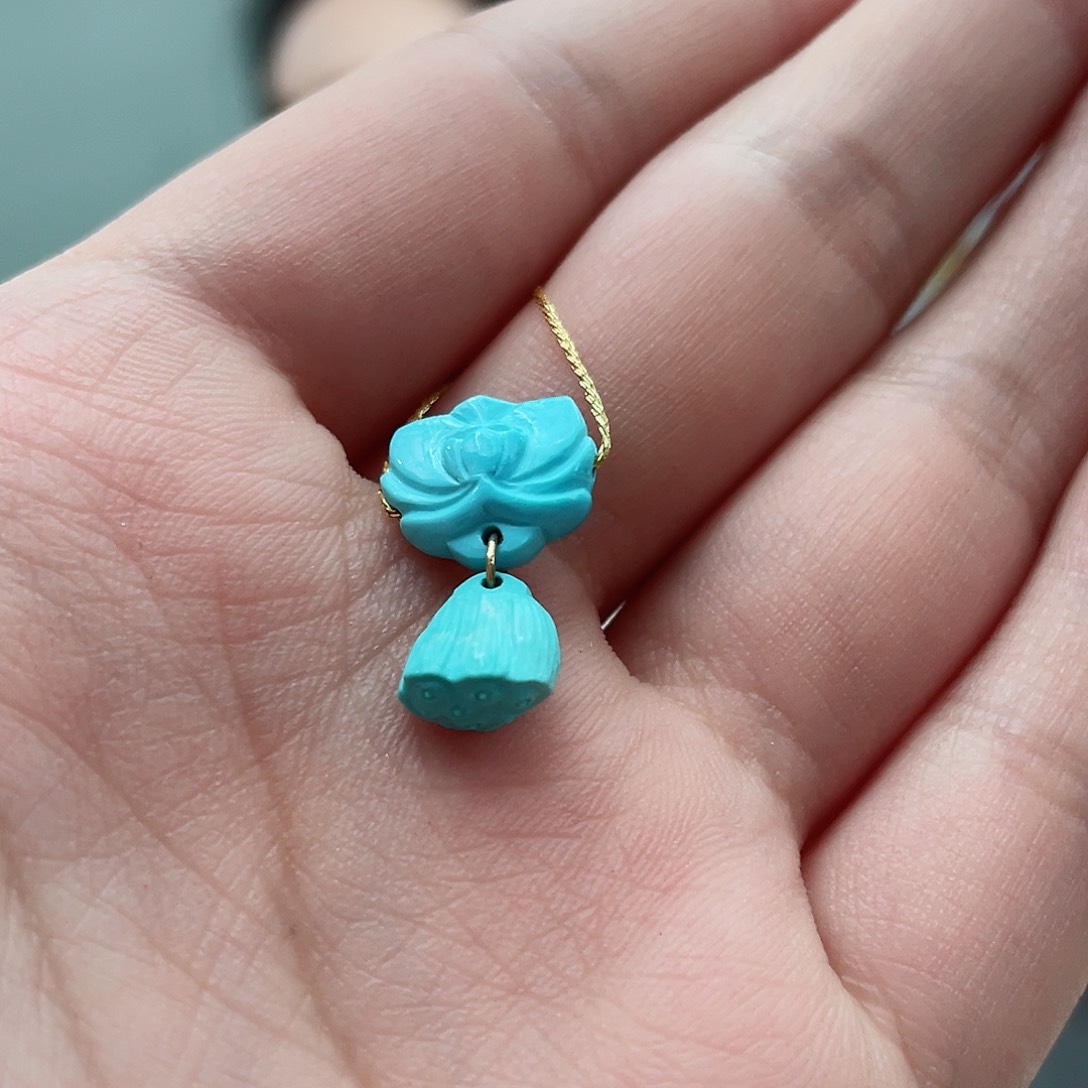 绿松石颈饰未镶嵌